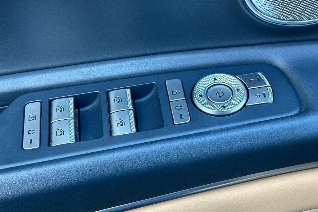 used 2022 Genesis GV80 car, priced at $41,495