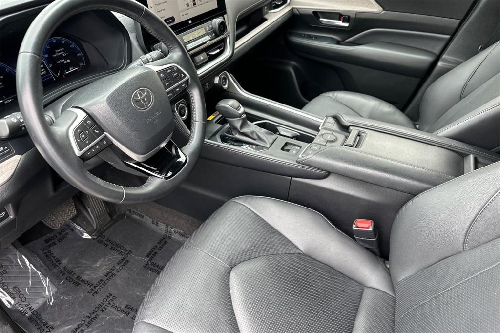 used 2024 Toyota Grand Highlander car, priced at $52,995