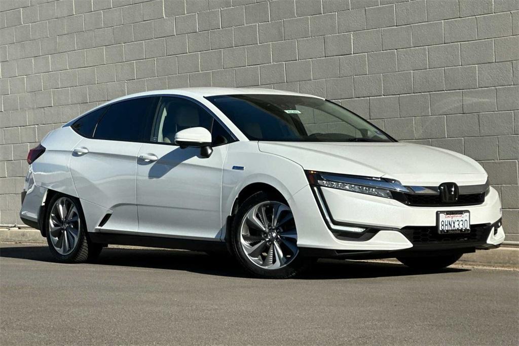 used 2018 Honda Clarity Plug-In Hybrid car, priced at $16,695