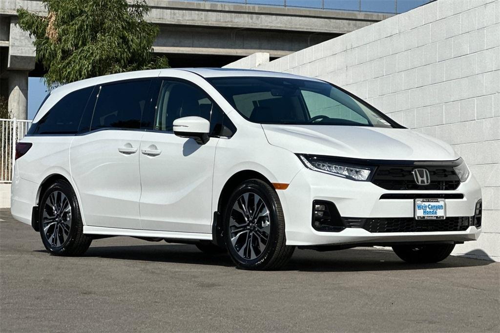 new 2025 Honda Odyssey car, priced at $49,330