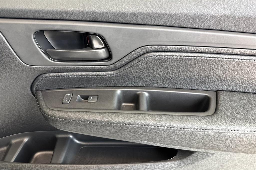 new 2026 Honda Odyssey car, priced at $45,845