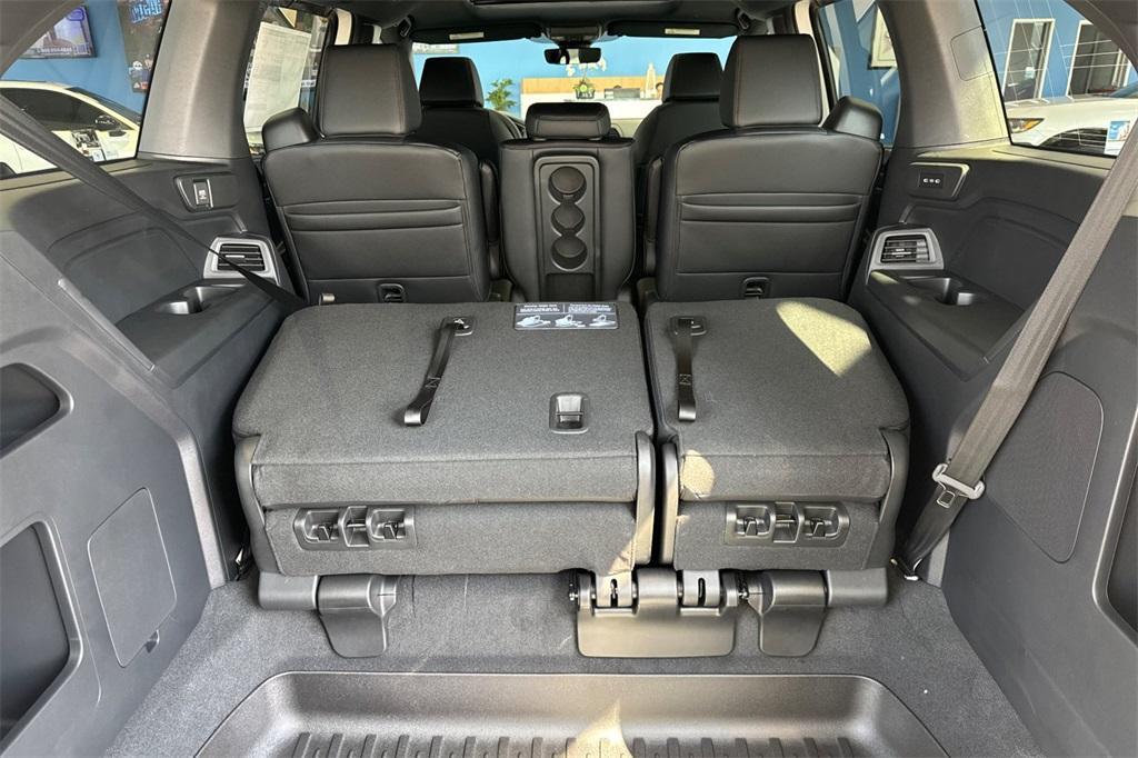 new 2026 Honda Odyssey car, priced at $45,845