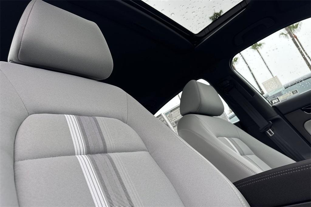 new 2025 Honda Civic Hybrid car, priced at $29,015