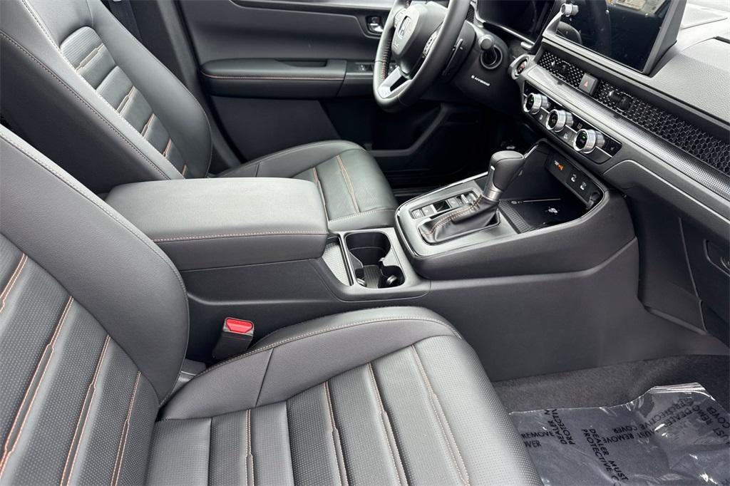 new 2026 Honda CR-V Hybrid car, priced at $40,575