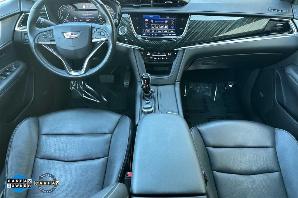 used 2022 Cadillac XT6 car, priced at $33,795