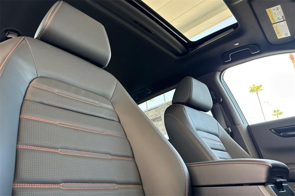 new 2026 Honda CR-V Hybrid car, priced at $44,155