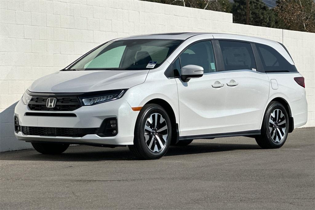 new 2025 Honda Odyssey car, priced at $41,875