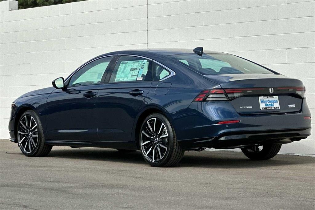 new 2025 Honda Accord Hybrid car, priced at $40,395