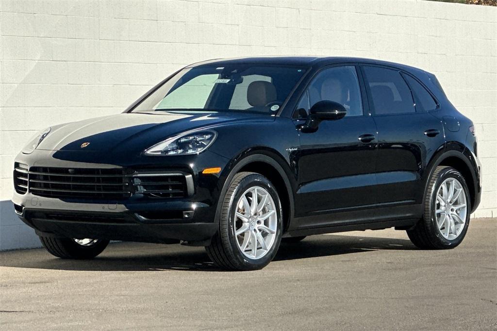 used 2020 Porsche Cayenne E-Hybrid car, priced at $50,995