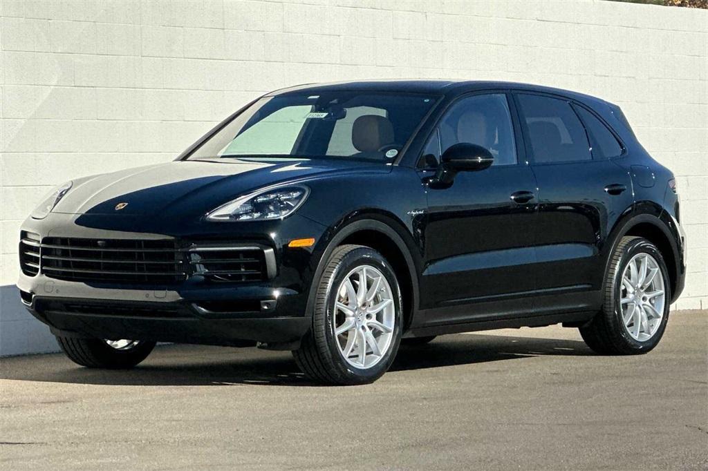 used 2020 Porsche Cayenne E-Hybrid car, priced at $57,995