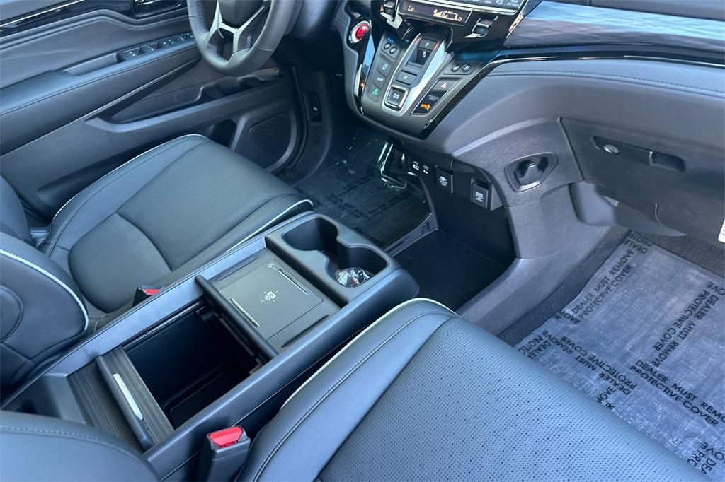 new 2026 Honda Odyssey car, priced at $53,145