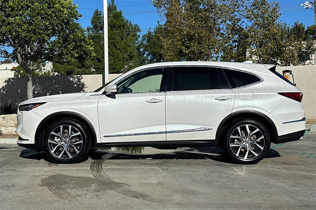 used 2023 Acura MDX car, priced at $41,495