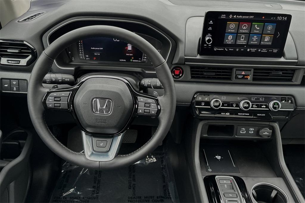 new 2025 Honda Pilot car, priced at $51,136