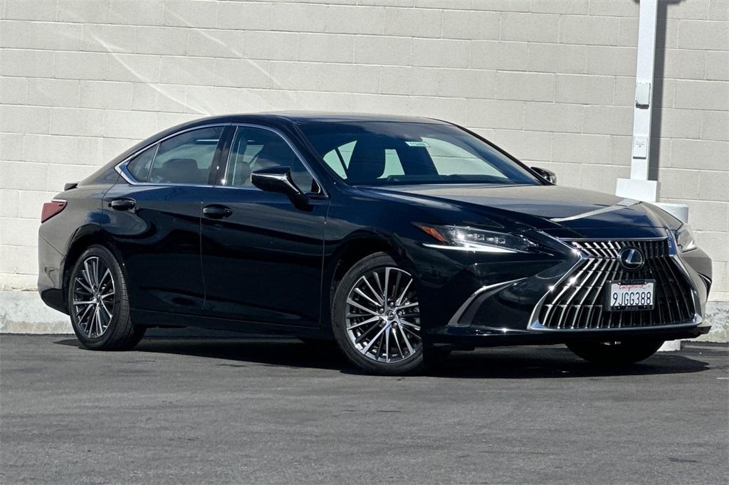 used 2024 Lexus ES 300h car, priced at $44,995