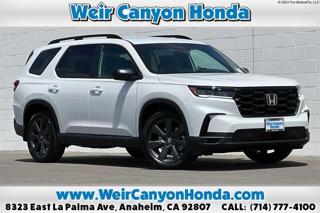 new 2025 Honda Pilot car, priced at $44,150