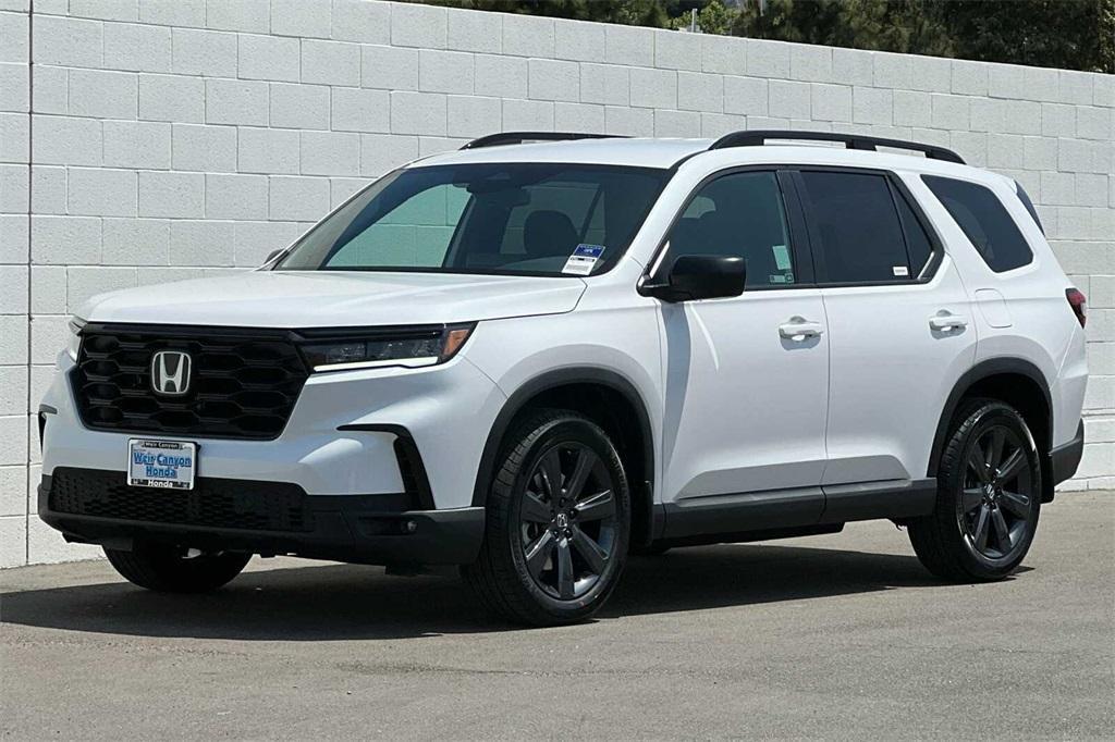 new 2025 Honda Pilot car, priced at $44,150