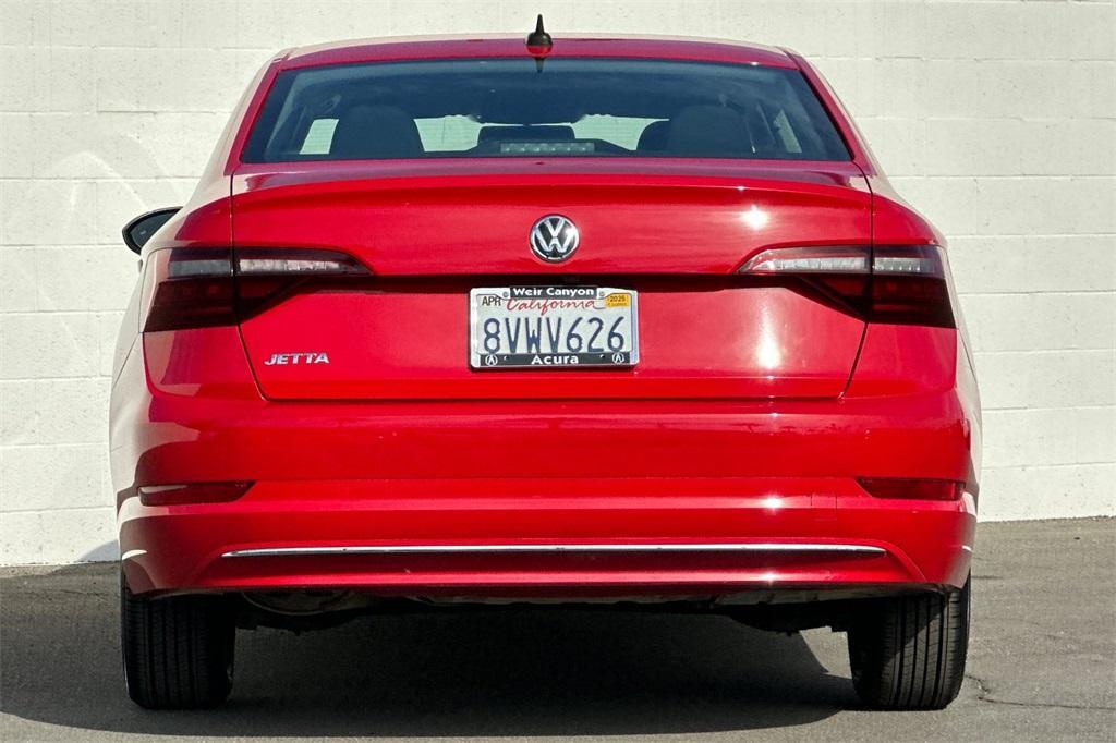 used 2021 Volkswagen Jetta car, priced at $12,895