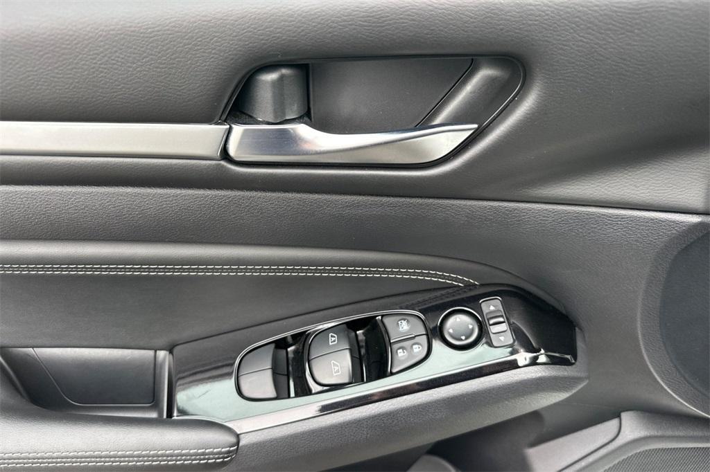 used 2020 Nissan Altima car, priced at $18,995