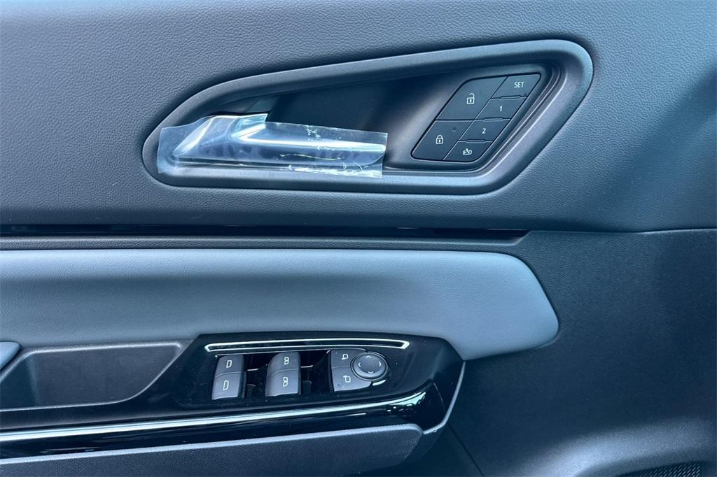 new 2025 Honda Prologue car, priced at $52,870