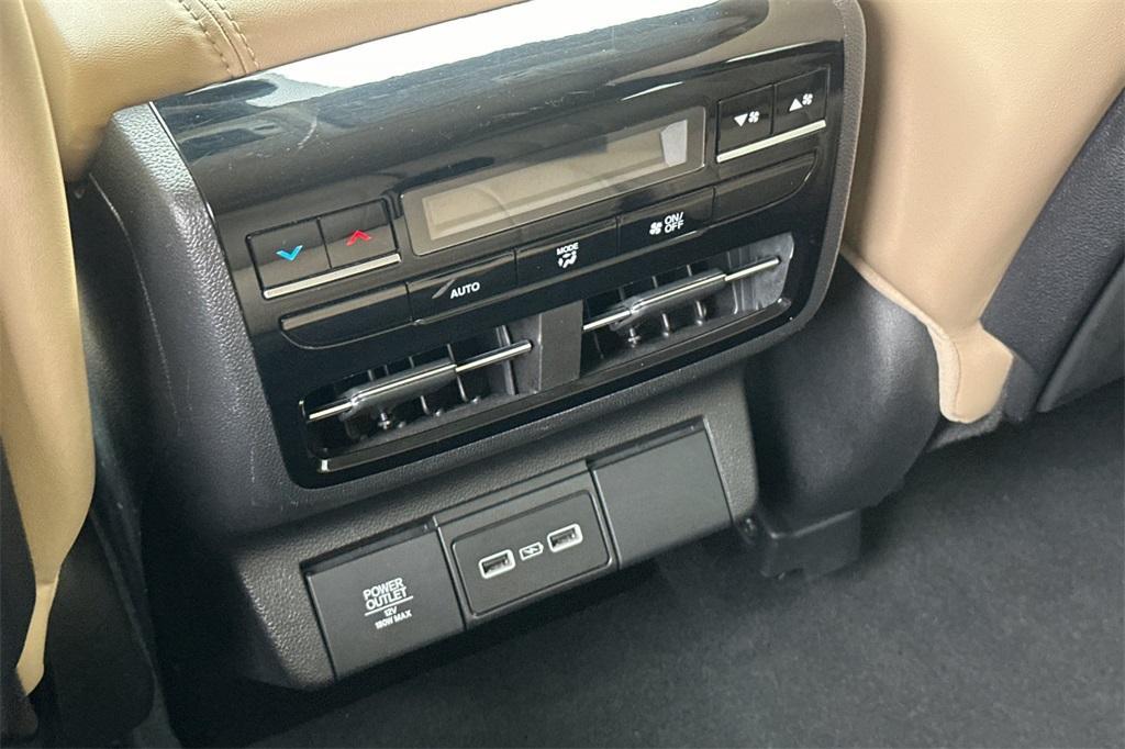 used 2023 Acura MDX car, priced at $39,995