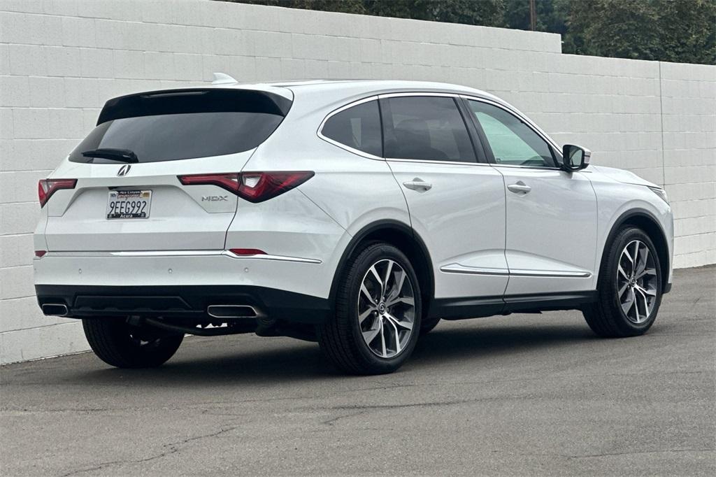 used 2023 Acura MDX car, priced at $39,995