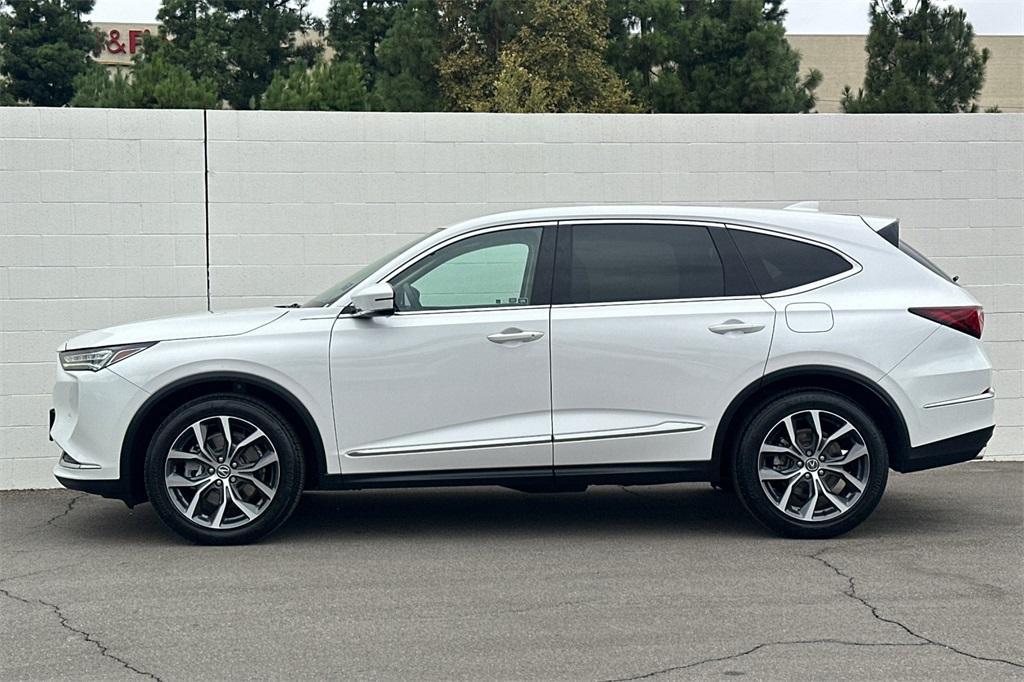 used 2023 Acura MDX car, priced at $39,995