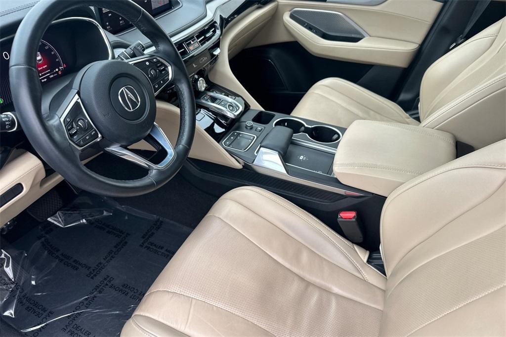 used 2023 Acura MDX car, priced at $39,995