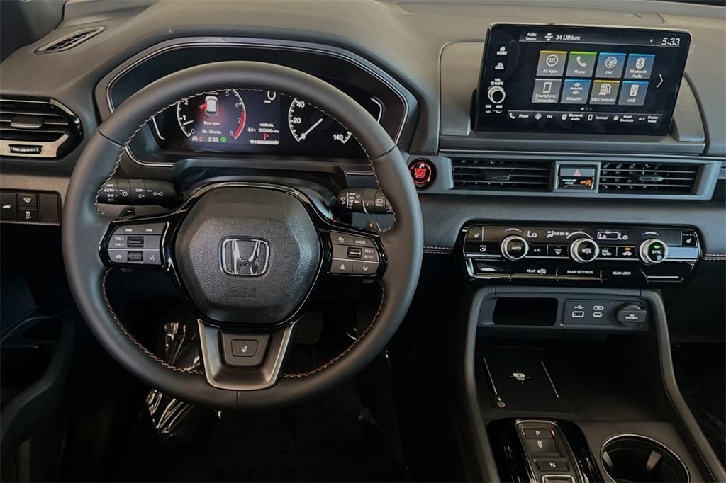 new 2025 Honda Pilot car, priced at $48,722