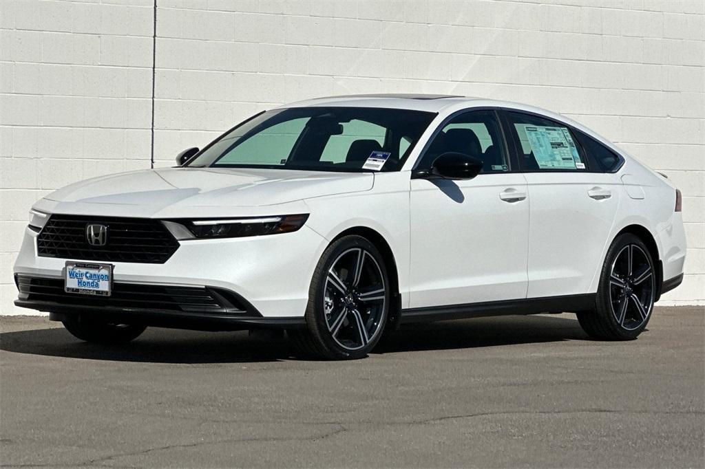 new 2025 Honda Accord Hybrid car, priced at $35,305