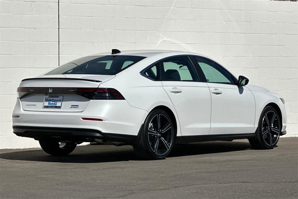 new 2025 Honda Accord Hybrid car, priced at $35,305