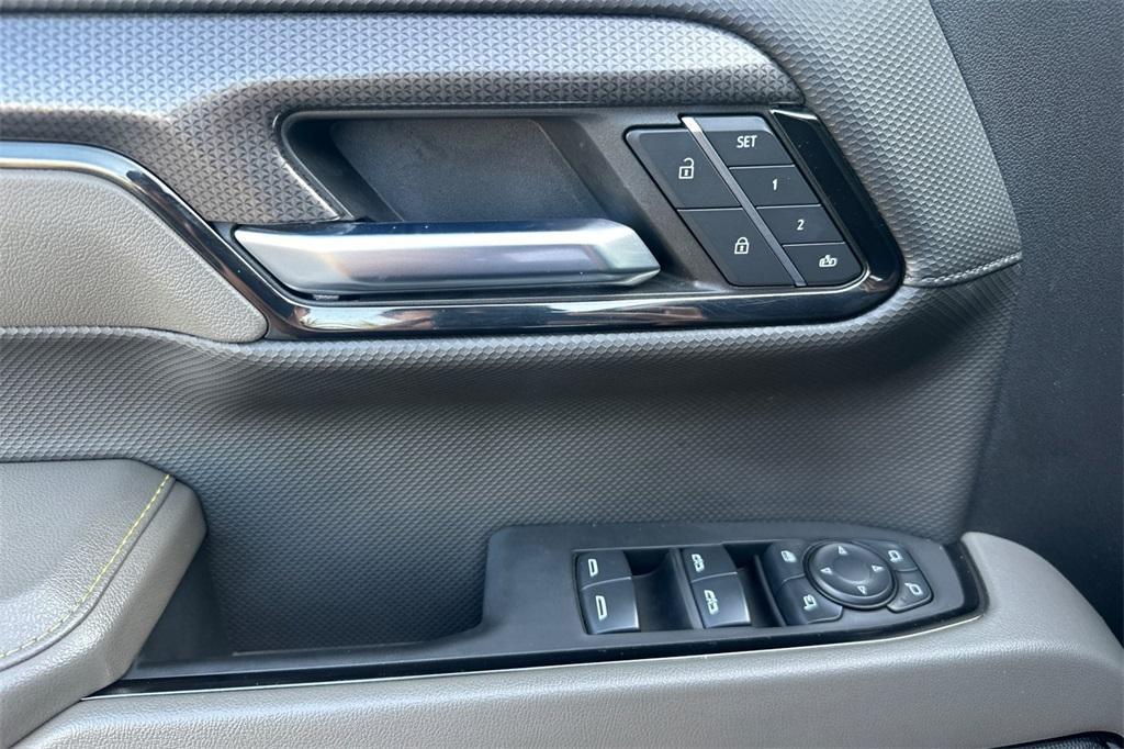 used 2024 Chevrolet Silverado 1500 car, priced at $60,995