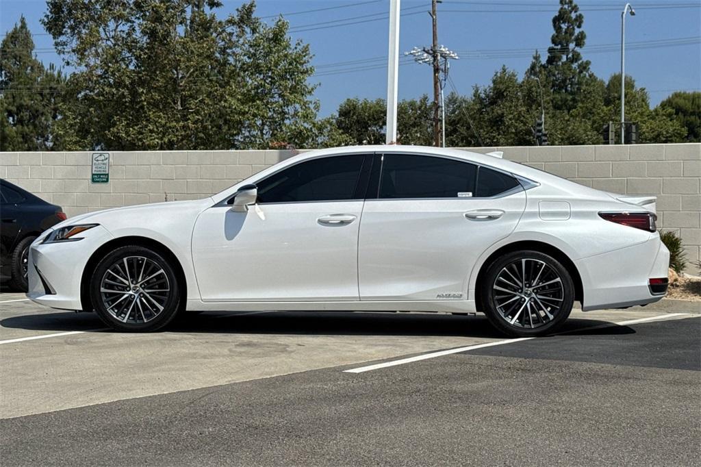 used 2022 Lexus ES 300h car, priced at $36,995