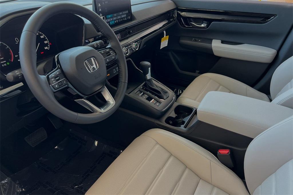 new 2025 Honda CR-V car, priced at $36,805