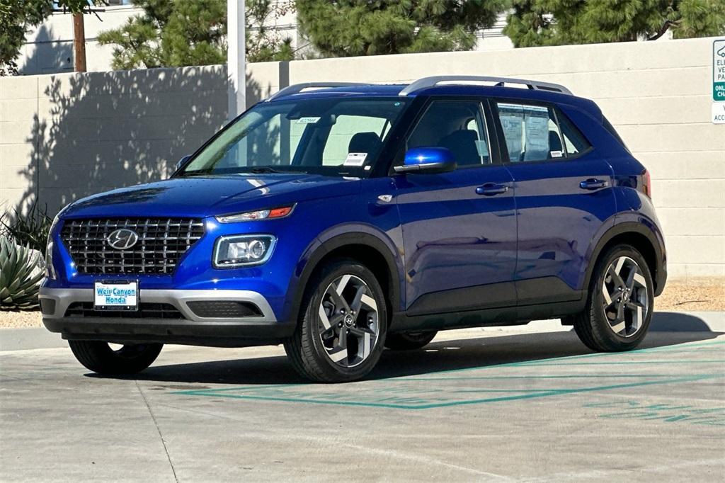 used 2022 Hyundai Venue car, priced at $17,995