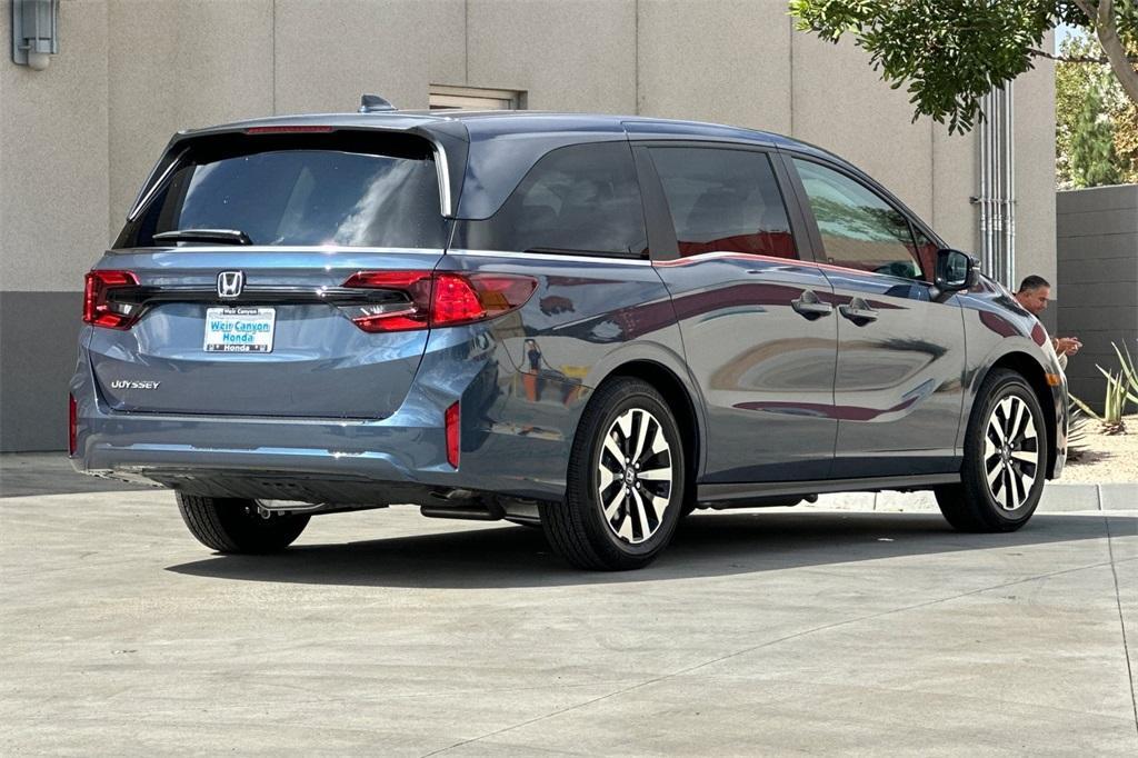 new 2026 Honda Odyssey car, priced at $44,290