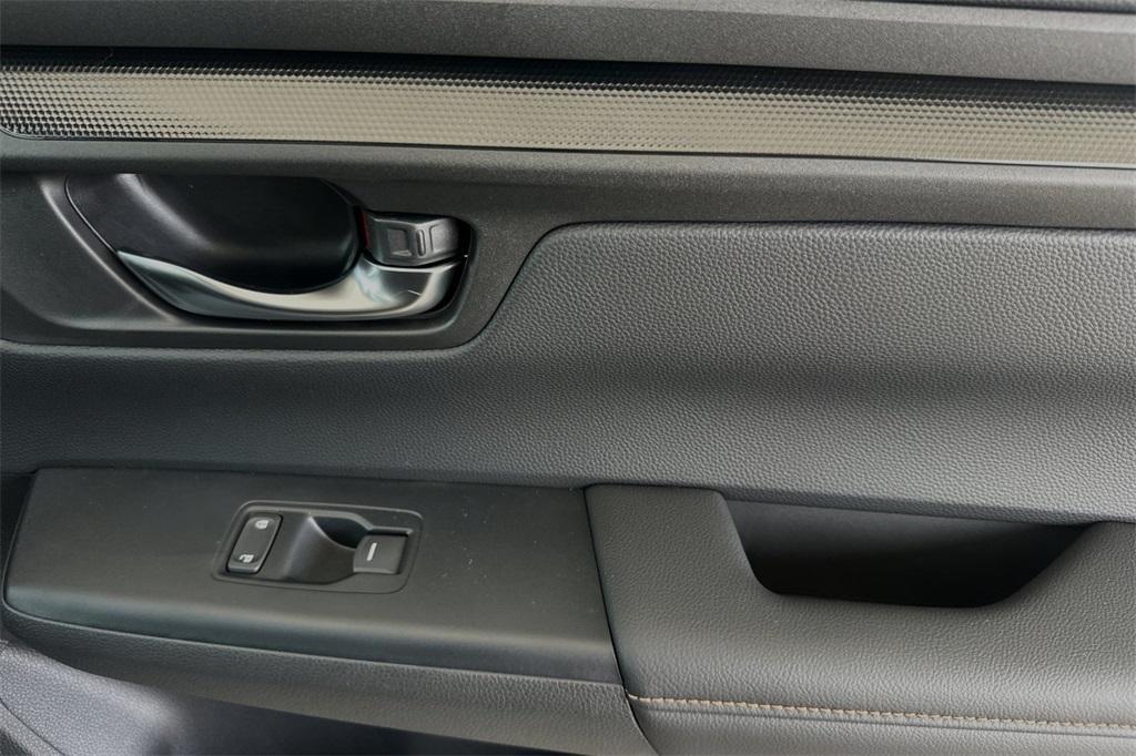 new 2025 Honda CR-V Hybrid car, priced at $36,190
