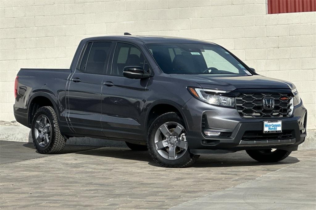 used 2024 Honda Ridgeline car, priced at $39,095