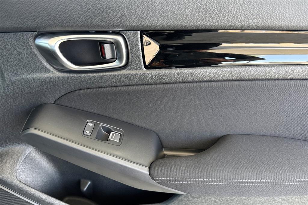 new 2026 Honda Civic Hybrid car, priced at $29,392