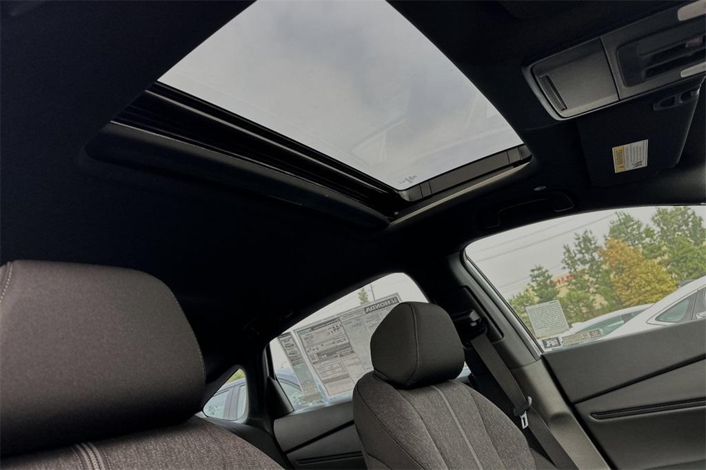new 2025 Honda Accord Hybrid car, priced at $34,110