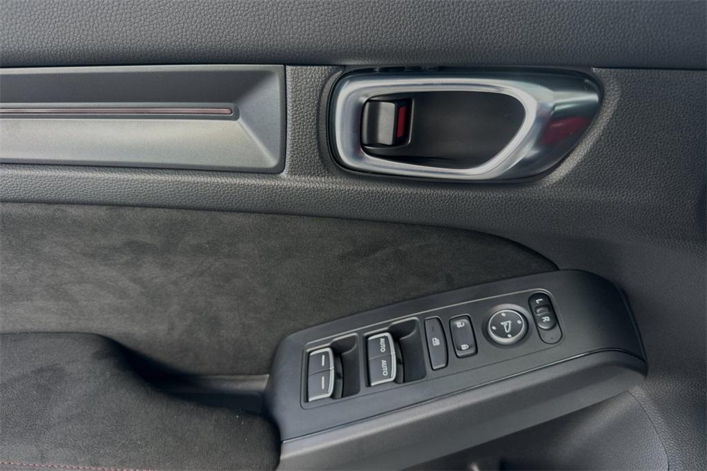new 2025 Honda Civic Type R car, priced at $47,545