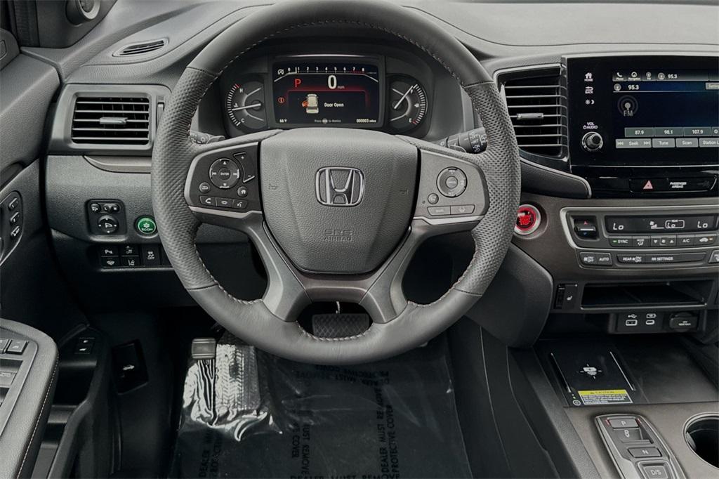 new 2025 Honda Passport car, priced at $46,395