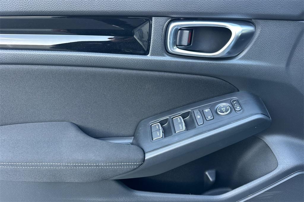 new 2025 Honda Civic Hybrid car, priced at $30,170