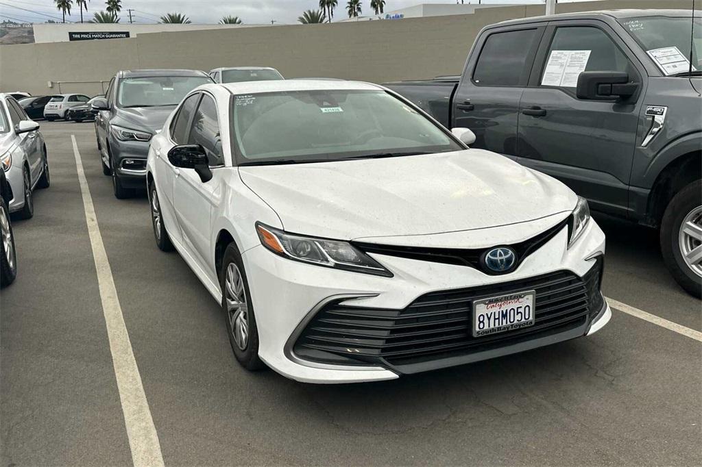 used 2022 Toyota Camry Hybrid car, priced at $27,995