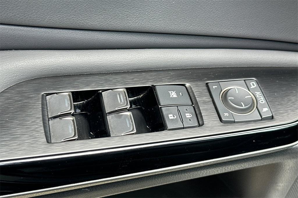 used 2024 Lexus ES 300h car, priced at $41,995