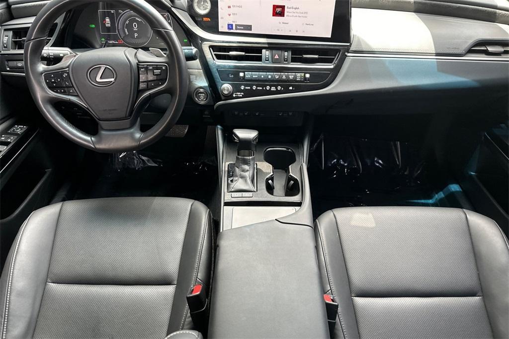 used 2024 Lexus ES 300h car, priced at $41,995