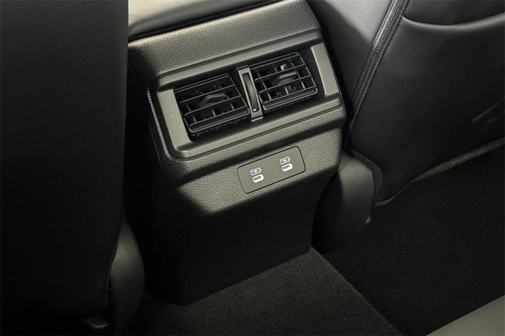 new 2025 Honda Accord Hybrid car, priced at $36,135