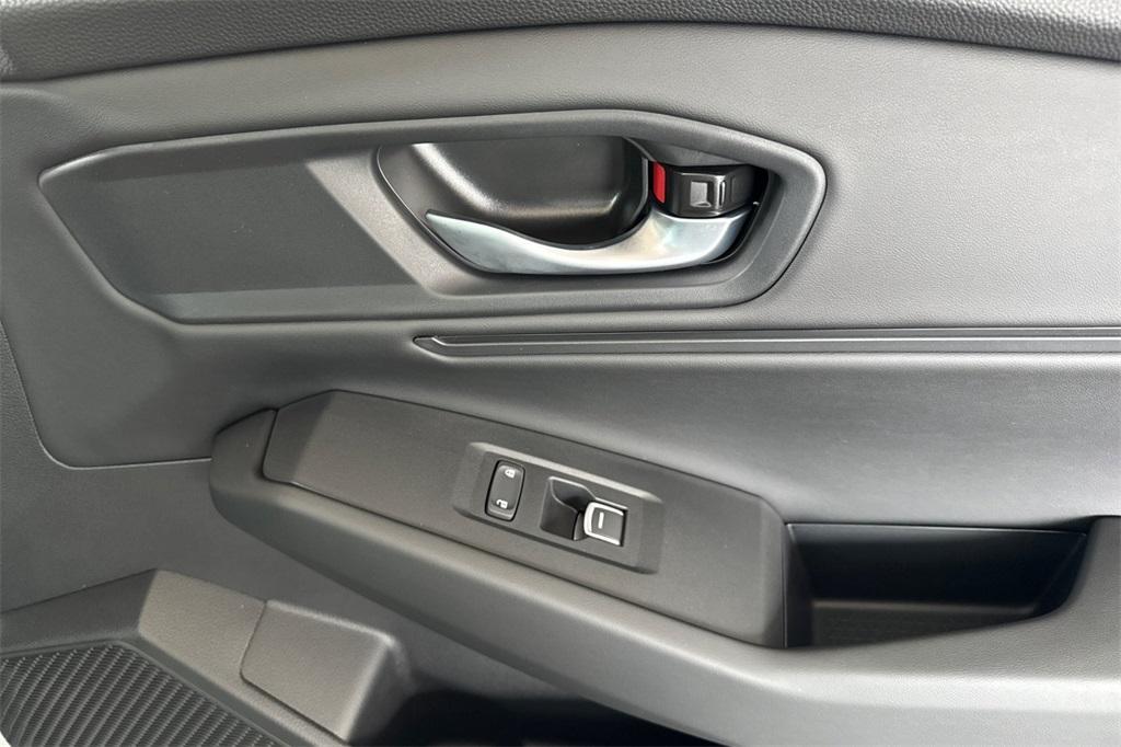 new 2025 Honda Accord Hybrid car, priced at $36,135