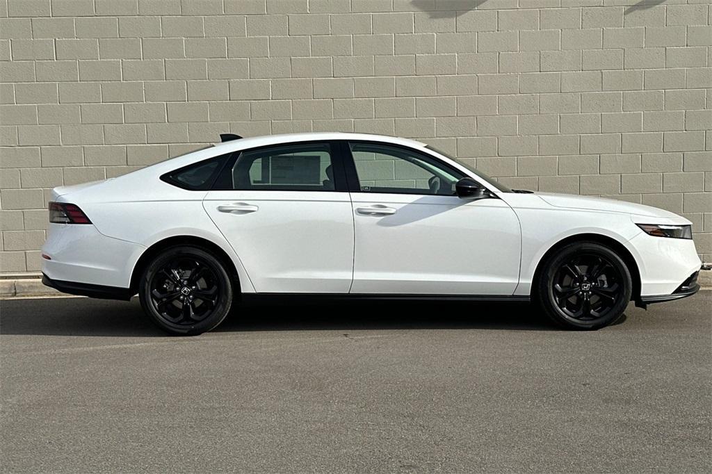 new 2025 Honda Accord car, priced at $30,996