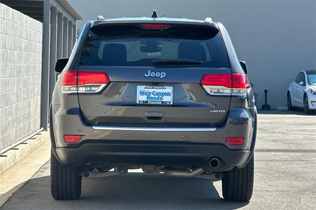 used 2019 Jeep Grand Cherokee car, priced at $20,995