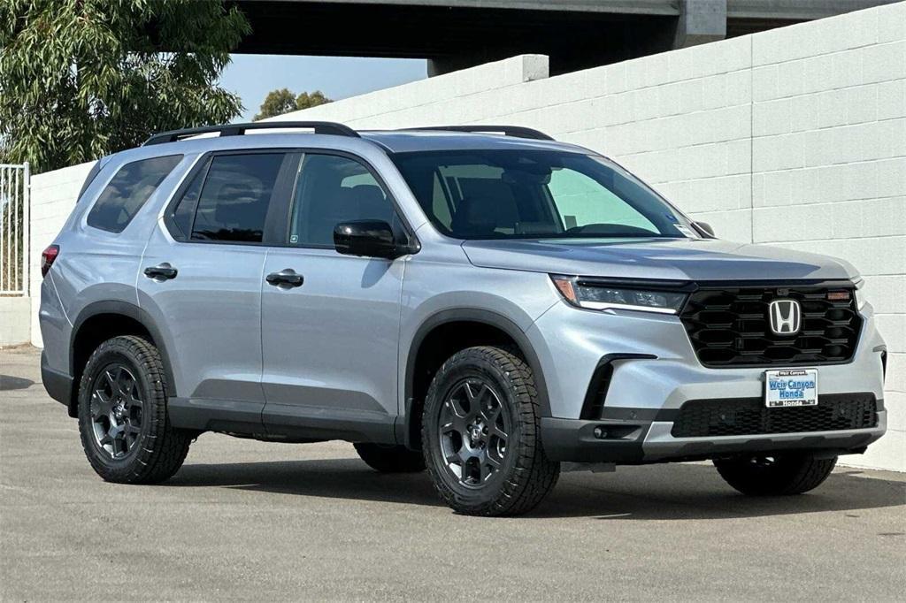 new 2025 Honda Pilot car